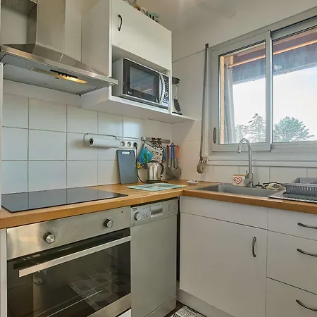 T2 Avec Veranda, Animaux Et Parking Inclus - Fr-1-841-34 *